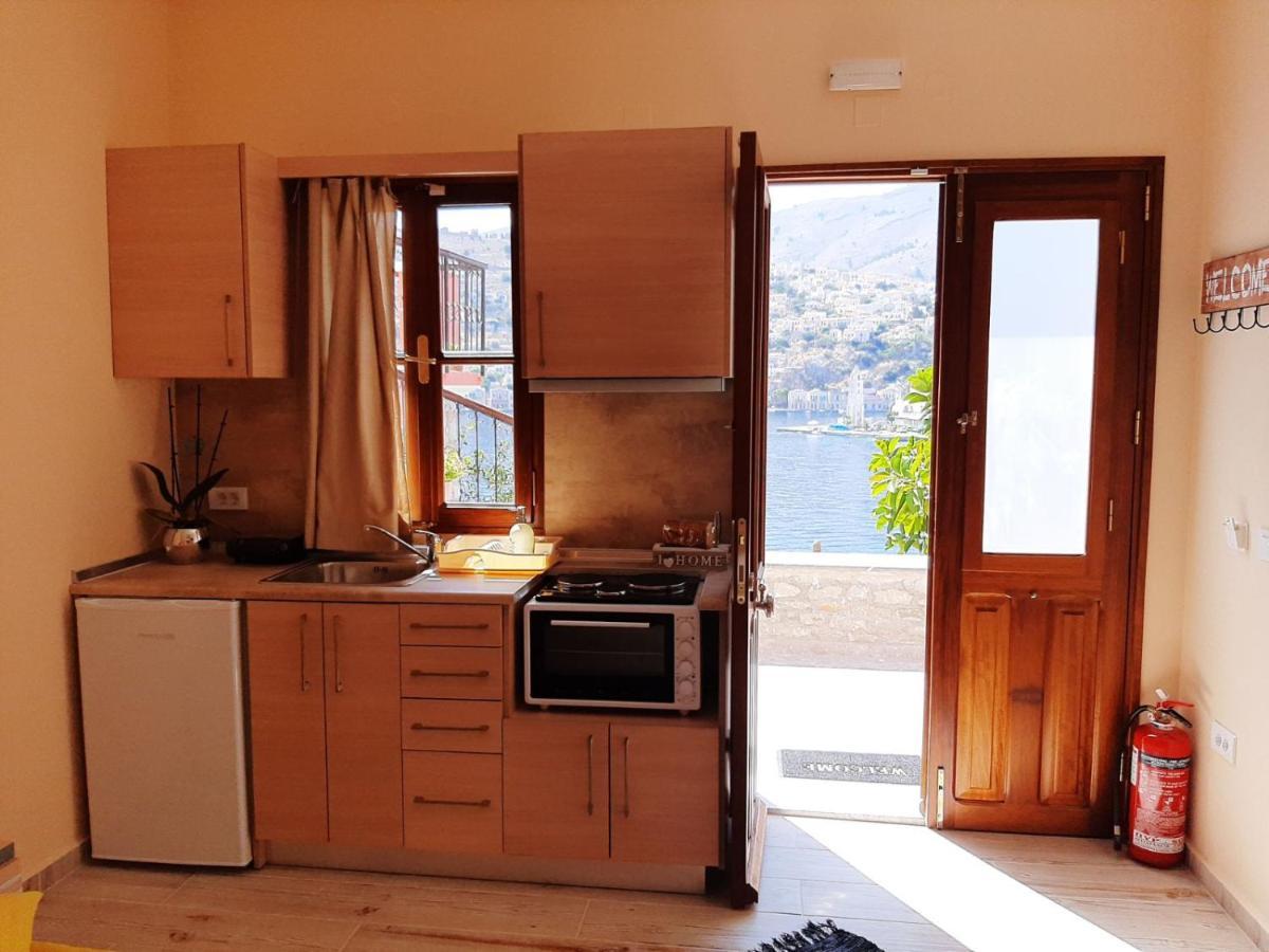 Kleanthi And Kostas Studios Symi Exteriör bild