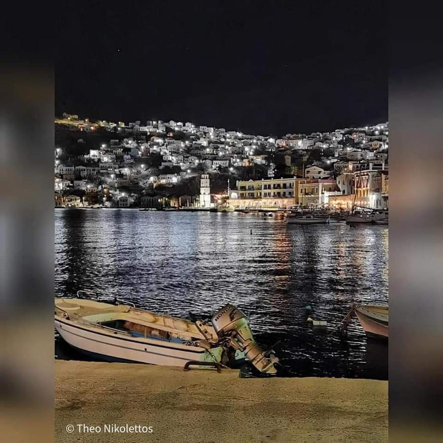 Kleanthi And Kostas Studios Symi Exteriör bild