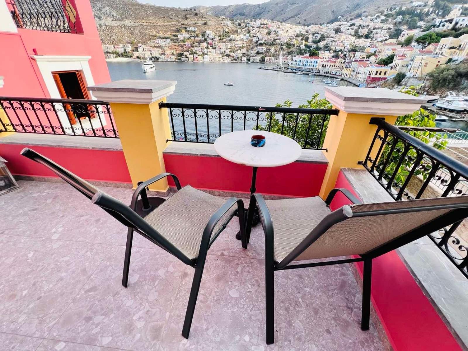 Kleanthi And Kostas Studios Symi Exteriör bild