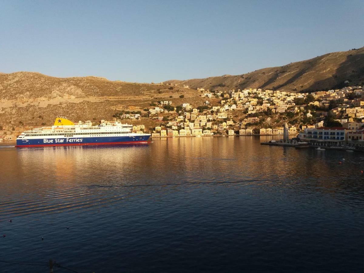 Kleanthi And Kostas Studios Symi Exteriör bild